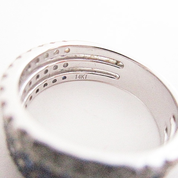 LEVIAN 14K Gold Ring - Picture 6 of 7